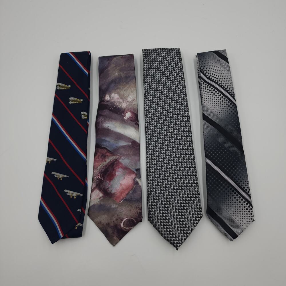 Mixed Lot of Printed Ties Aircraft Abstrat Striped in Grey
